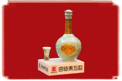西安阎良区烟酒回收四特酒.jpg